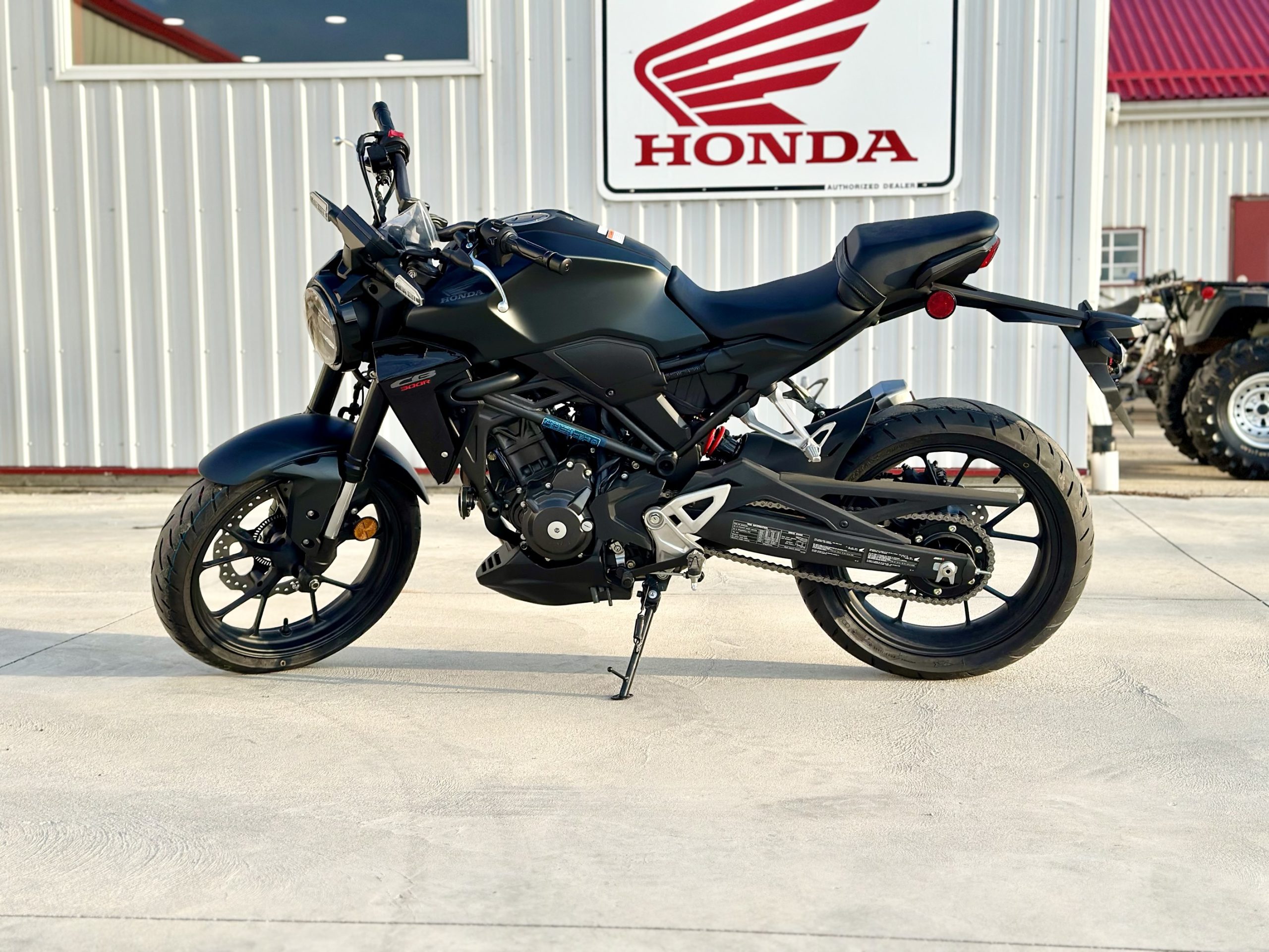 IMG_2502 2024 Honda CB300R - Image 1